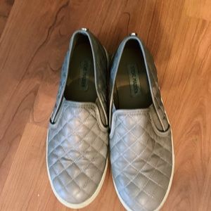 Women Steve Madden Slip-ons!